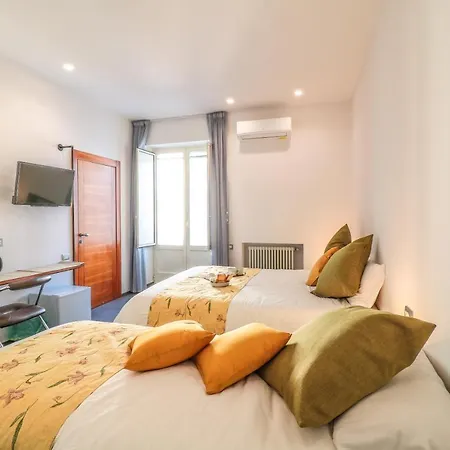 Bed and Breakfast Terrazze Del Lungomare à Naples Extérieur photo